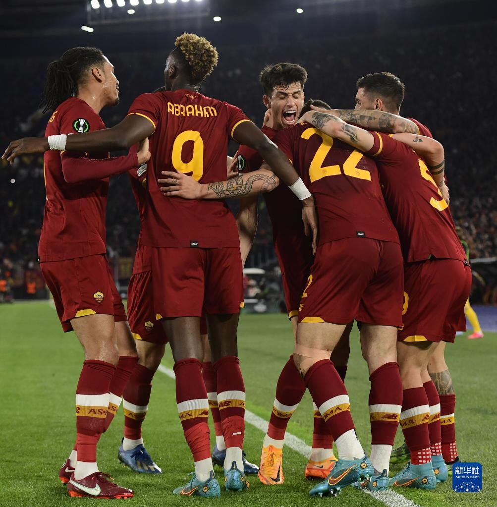 墨西哥队遭遇挑战,无缘晋级四强,稳步上升 墨西哥队遭遇挑战,无缘晋级四强,稳步上升