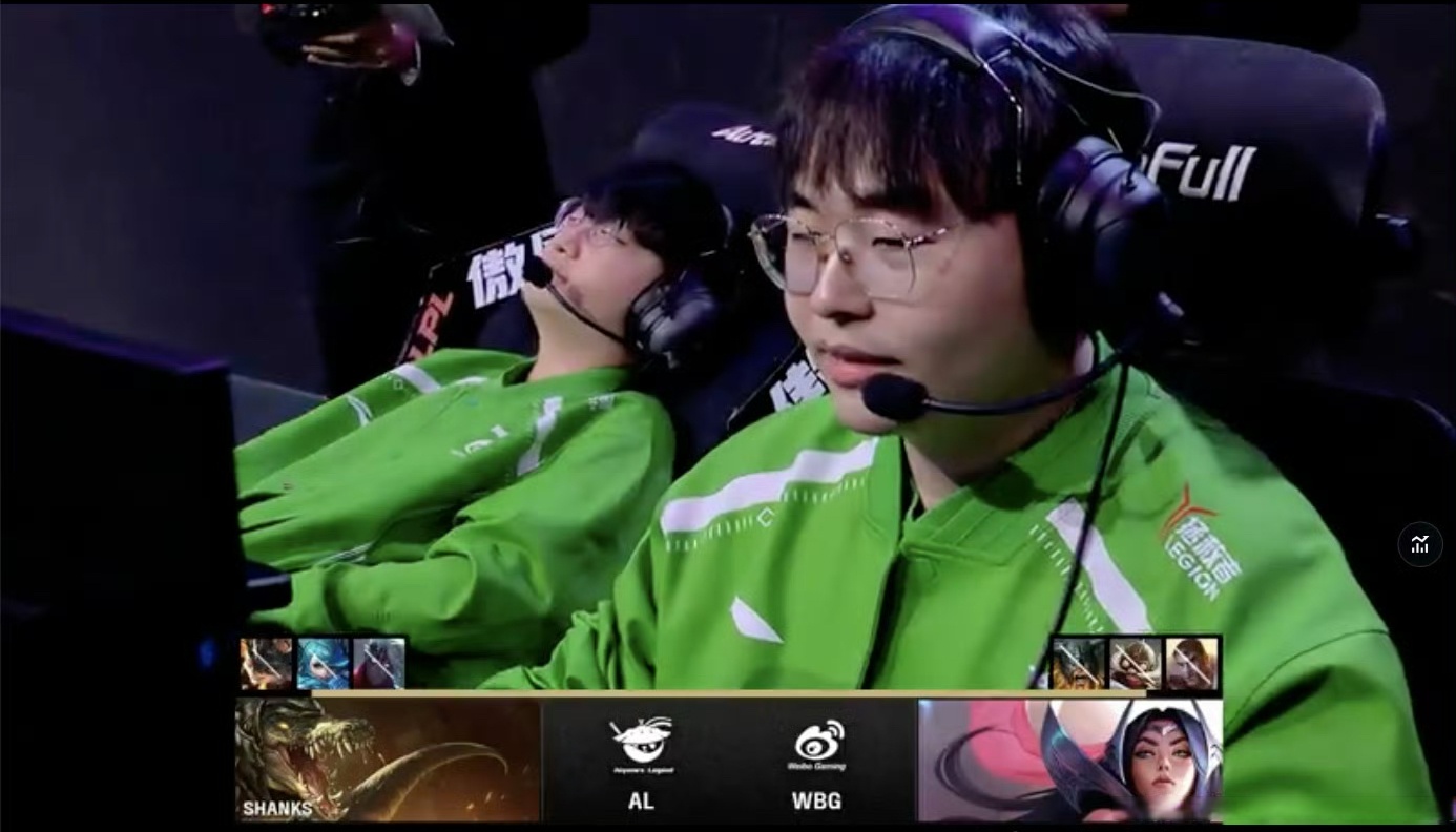 FLY横扫WBG，Bin团战一打五激烈交锋入围赛，引爆全场热议