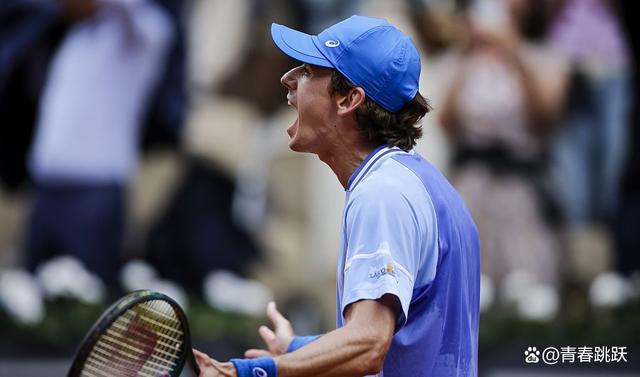 德国网球队爆冷美国网球队,梅德韦杰夫统治全场 德国网球队爆冷美国网球队,梅德韦杰夫统治全场