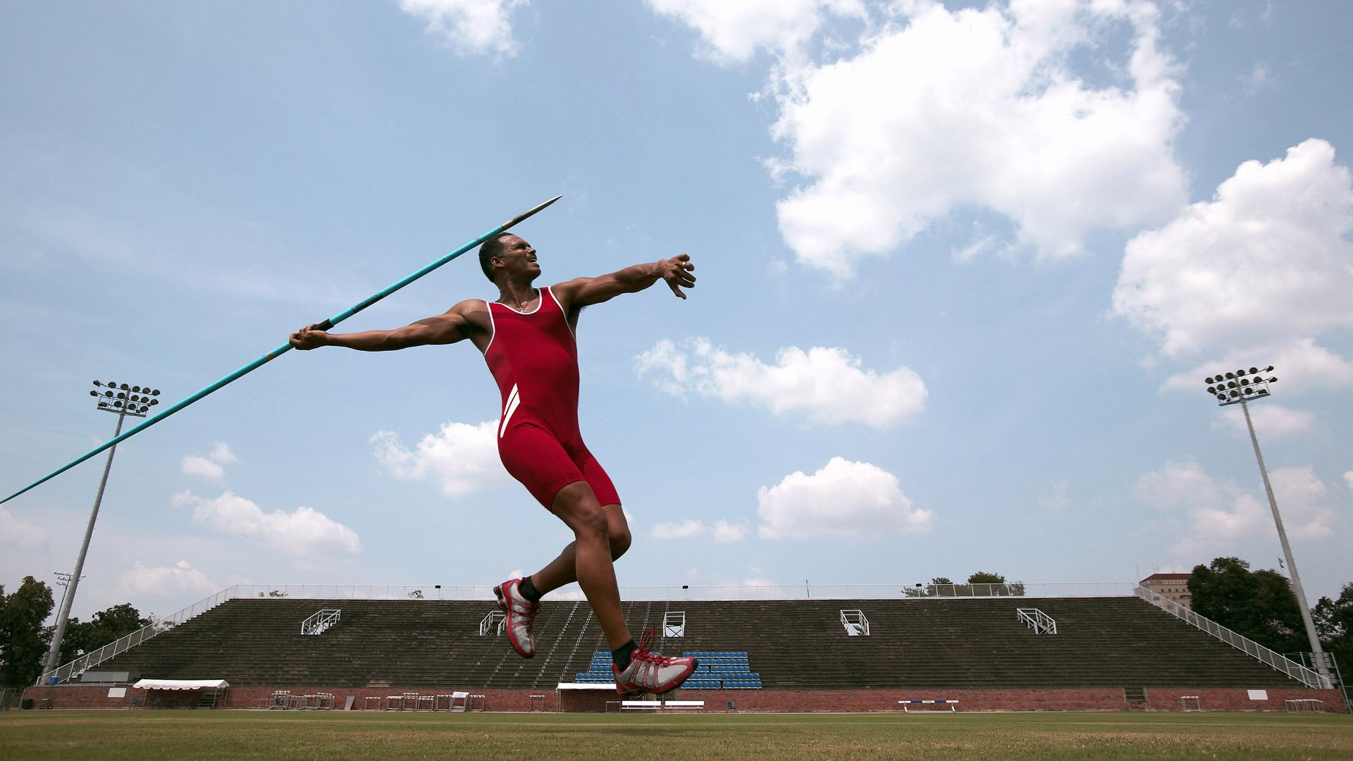东决关键战之夜，萨卡杀神附体！1对1等于送分，对手防线被他碾成齑粉